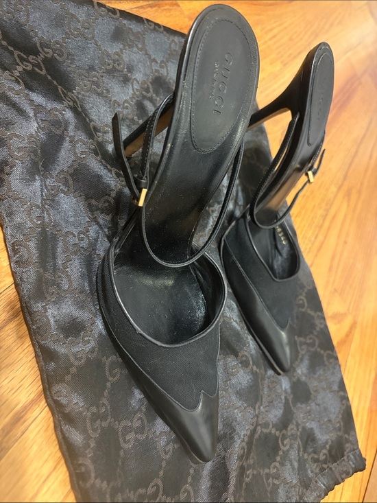 Gucci Shoes - Vintage 2002 Gucci by Tom Ford Pointed Toe Mule Heels size 7 with Dust Bag